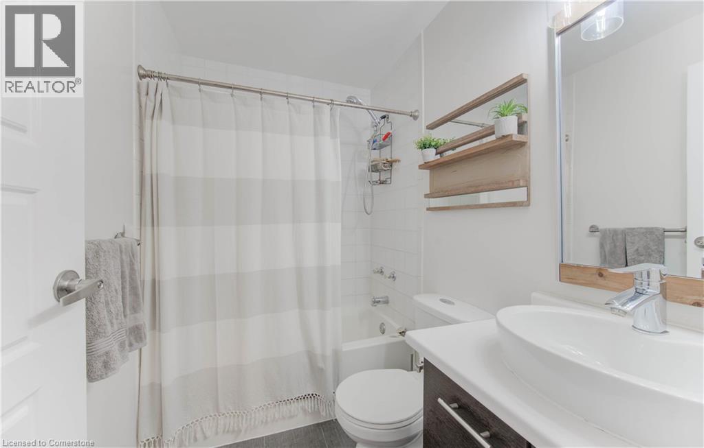Photo 15 of 35 Green Valley Drive Unit 211, Kitchener ON