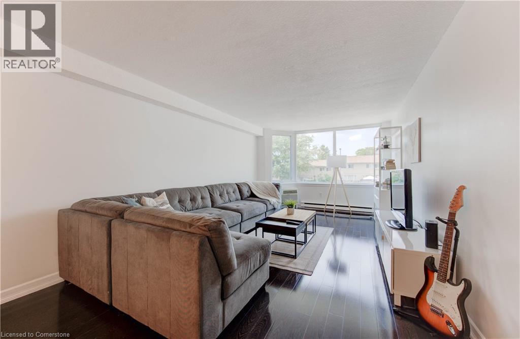 Photo 12 of 35 Green Valley Drive Unit 211, Kitchener ON