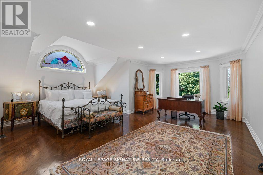 Photo 20 of 95 Shaftsbury Avenue, Richmond Hill ON