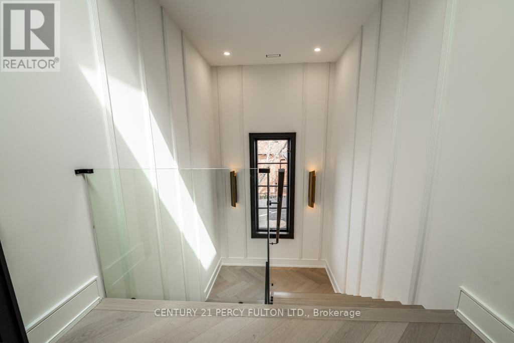Photo 17 of 210 Homewood Avenue, Toronto ON