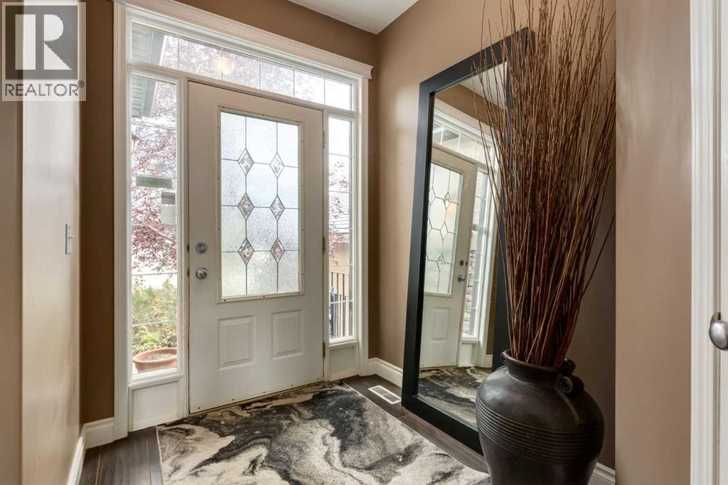 Photo 5 of 169 Tuscany Ridge Park Nw, Calgary AB