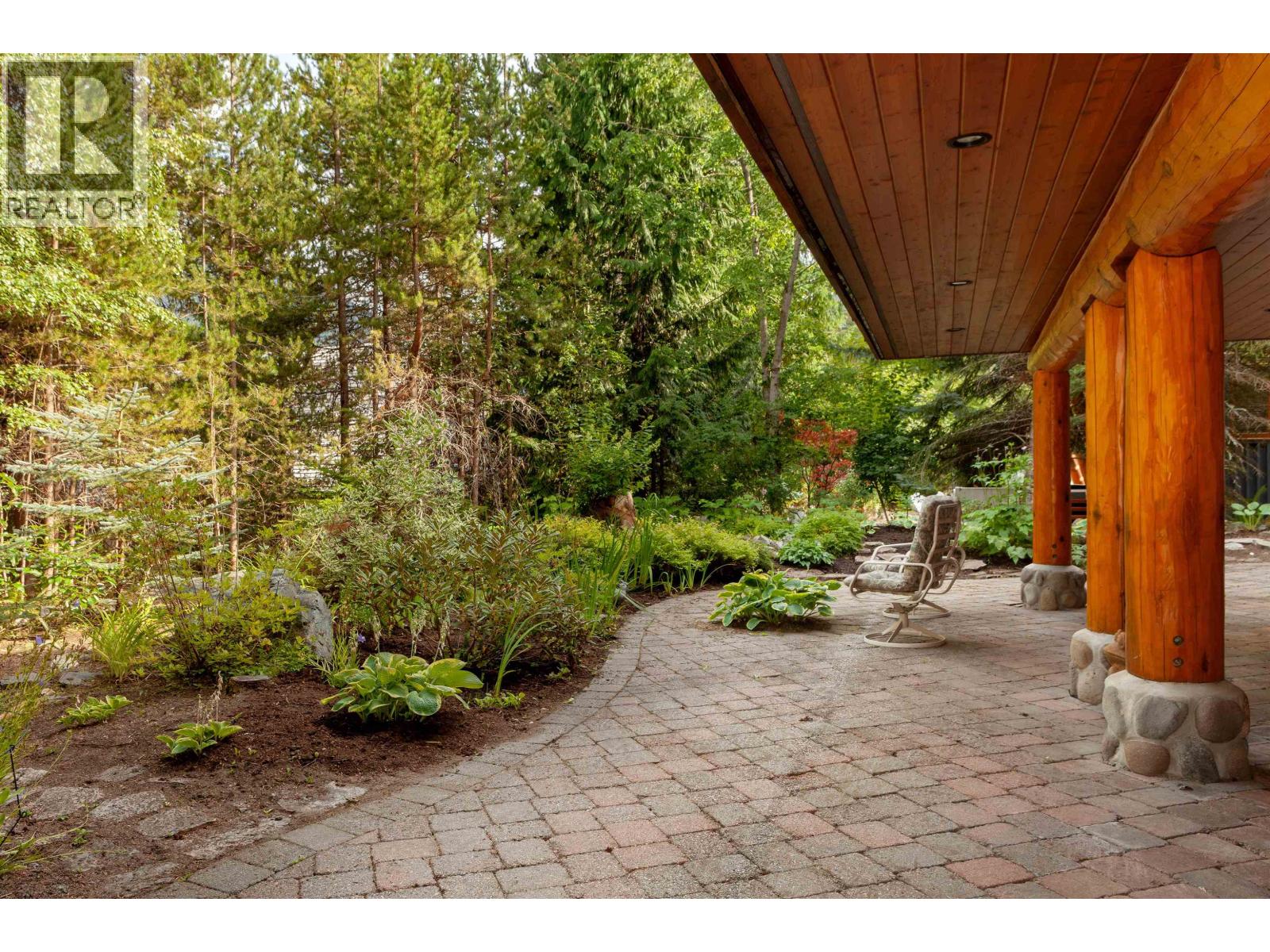 6361 FAIRWAY DRIVE, Whistler