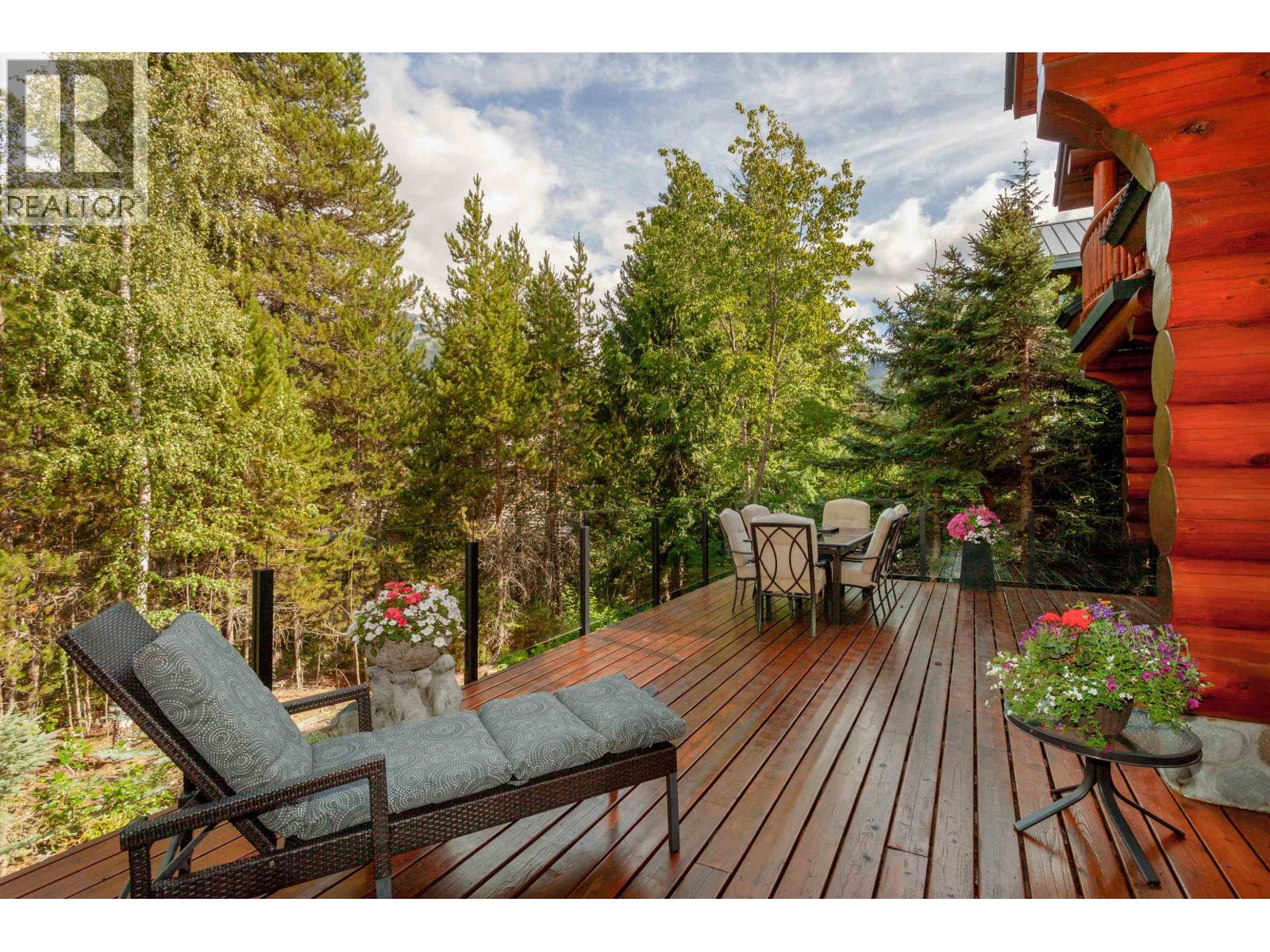 6361 FAIRWAY DRIVE, Whistler