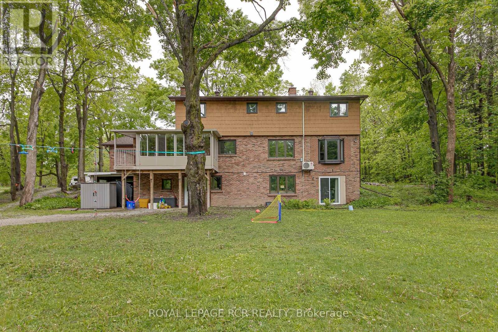 Photo 35 of 1369 Ryerson Boulevard, Severn ON