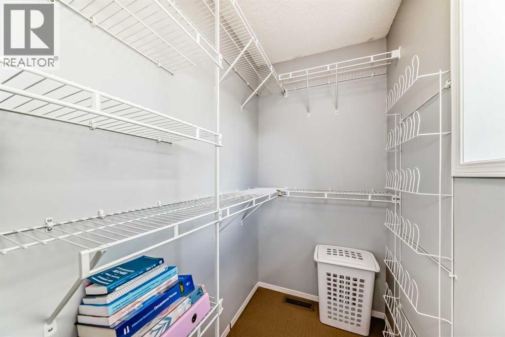 Single Family House 4 Level for Sale in  Kingsland Court SW Kingsland Calgary 