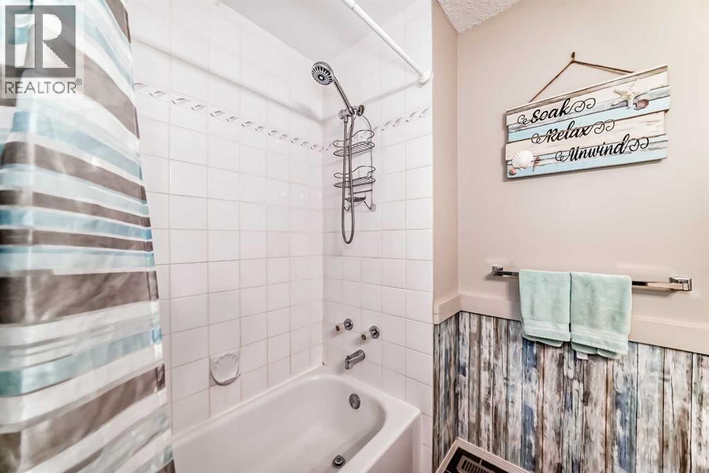 Single Family House 4 Level for Sale in  Kingsland Court SW Kingsland Calgary 