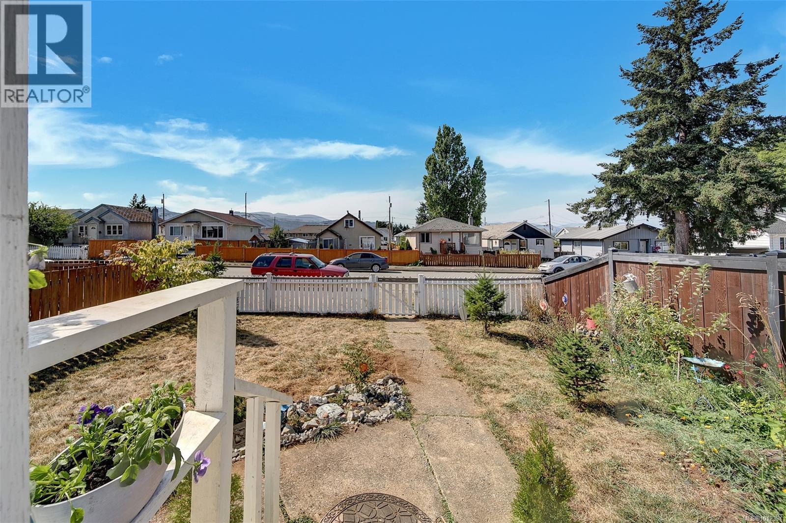 Photo 5 of 3645 14th Ave, Port Alberni BC
