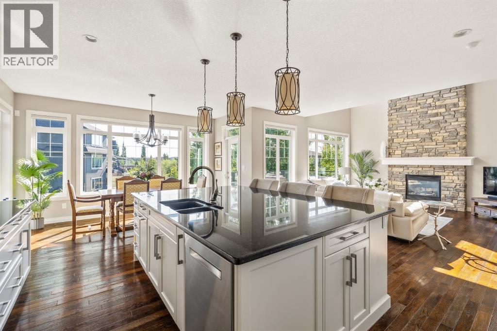 Photo 10 of 168 Aspen Summit Drive Sw, Calgary AB