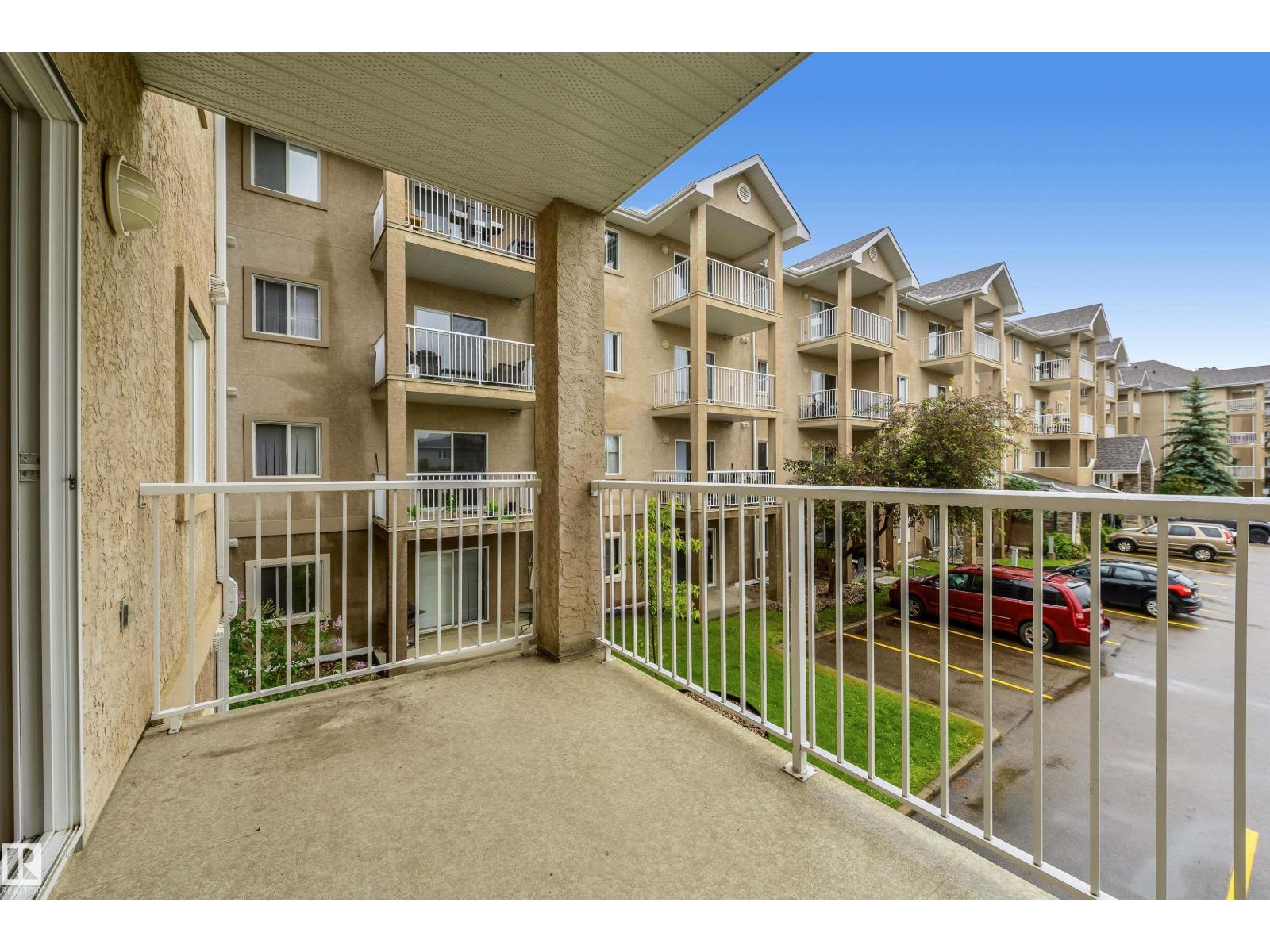 Photo 32 of 226 2305 35 A Av Nw, Edmonton AB