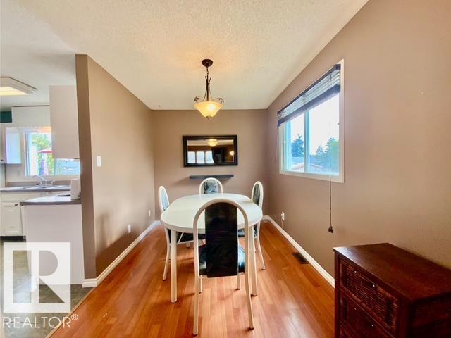 Photo 11 of 132 Green Ash Dr, Wetaskiwin AB