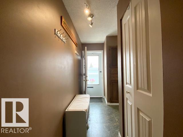 Photo 15 of 132 Green Ash Dr, Wetaskiwin AB
