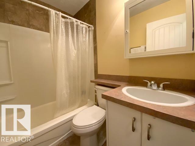 Photo 22 of 132 Green Ash Dr, Wetaskiwin AB