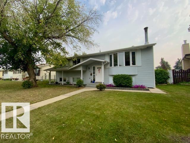 Photo 3 of 132 Green Ash Dr, Wetaskiwin AB