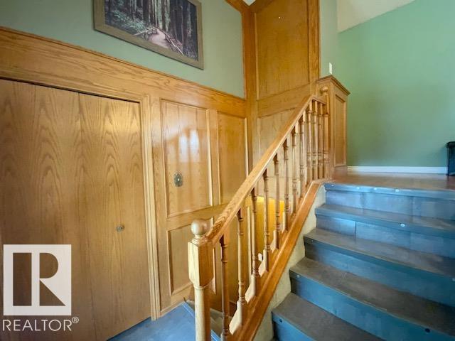 Photo 5 of 132 Green Ash Dr, Wetaskiwin AB