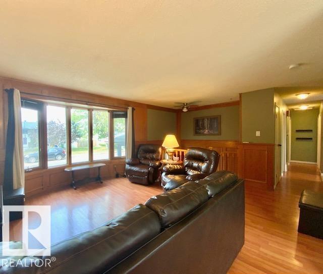 Photo 8 of 132 Green Ash Dr, Wetaskiwin AB