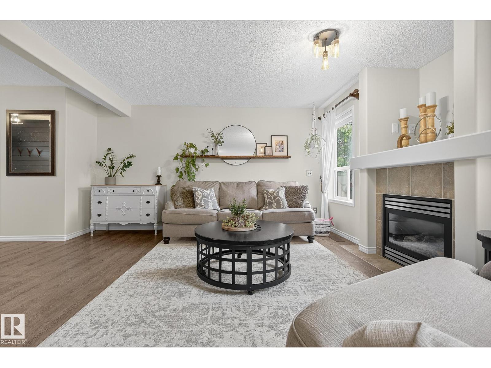 Photo 8 of 245 Foxboro Tc, Sherwood Park AB