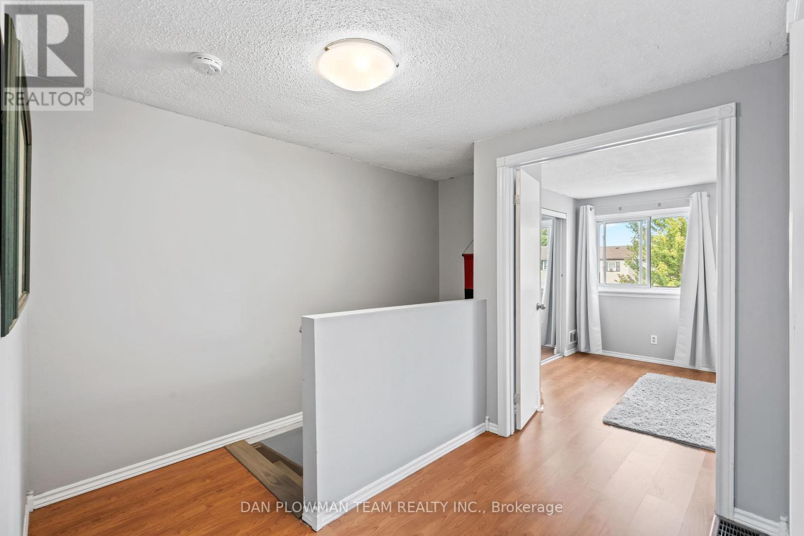 Photo 22 of 1264 Venus Crescent, Oshawa ON