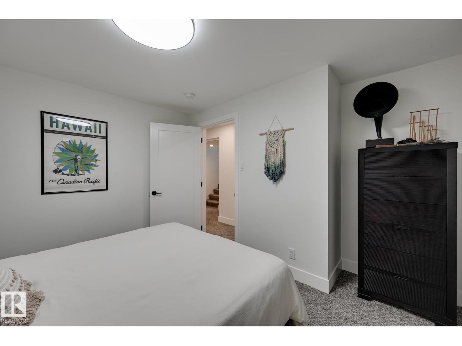 Photo 31 of 6015 92 A Av Nw, Edmonton AB
