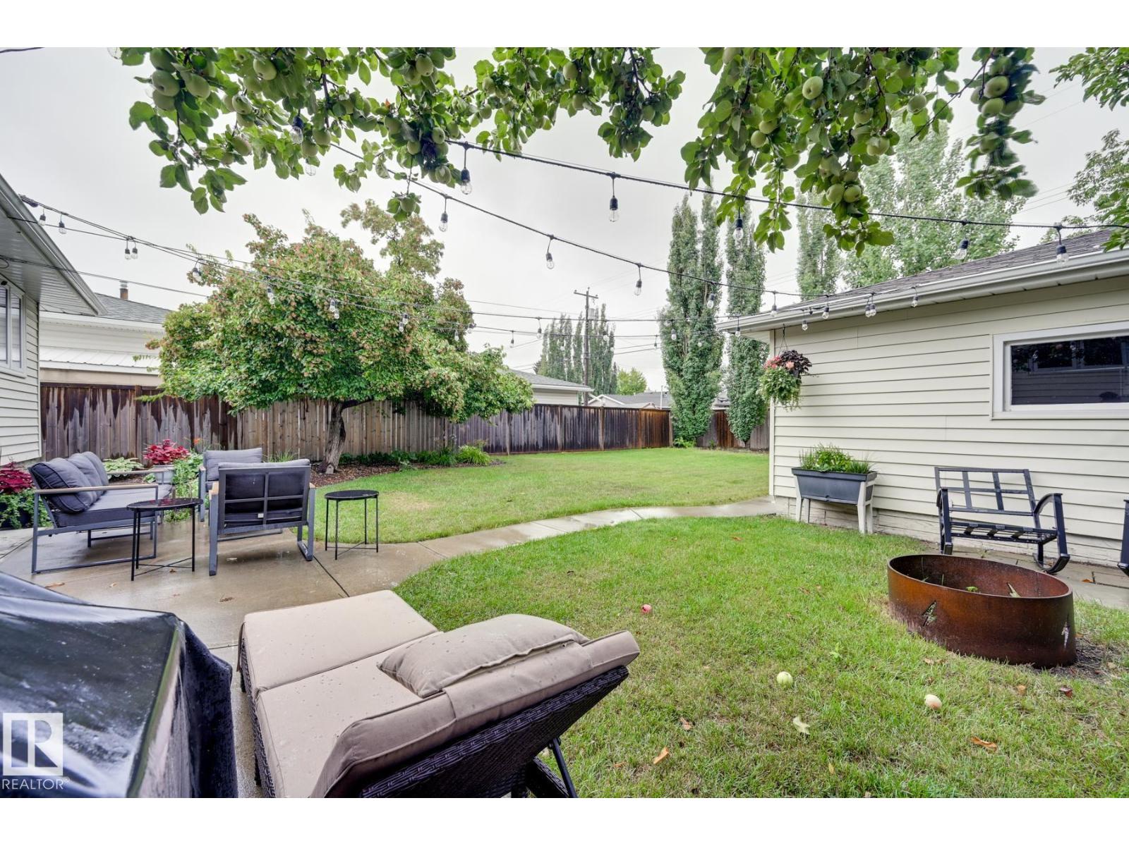 Photo 36 of 6015 92 A Av Nw, Edmonton AB