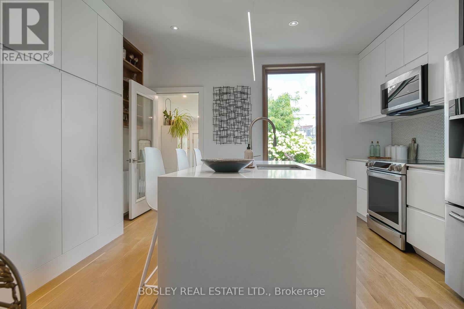 Photo 18 of 10 Herman Avenue, Toronto ON