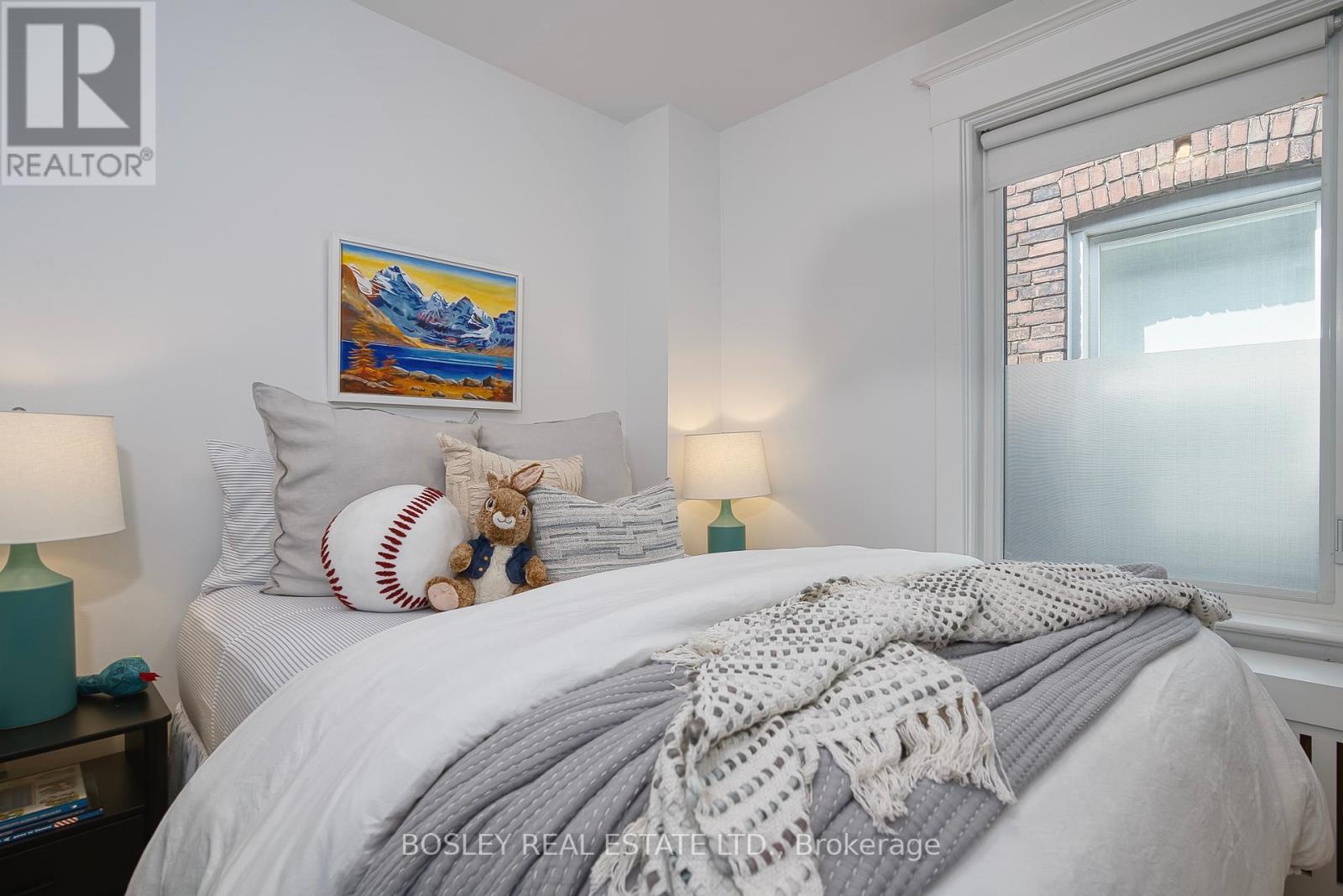 Photo 32 of 10 Herman Avenue, Toronto ON