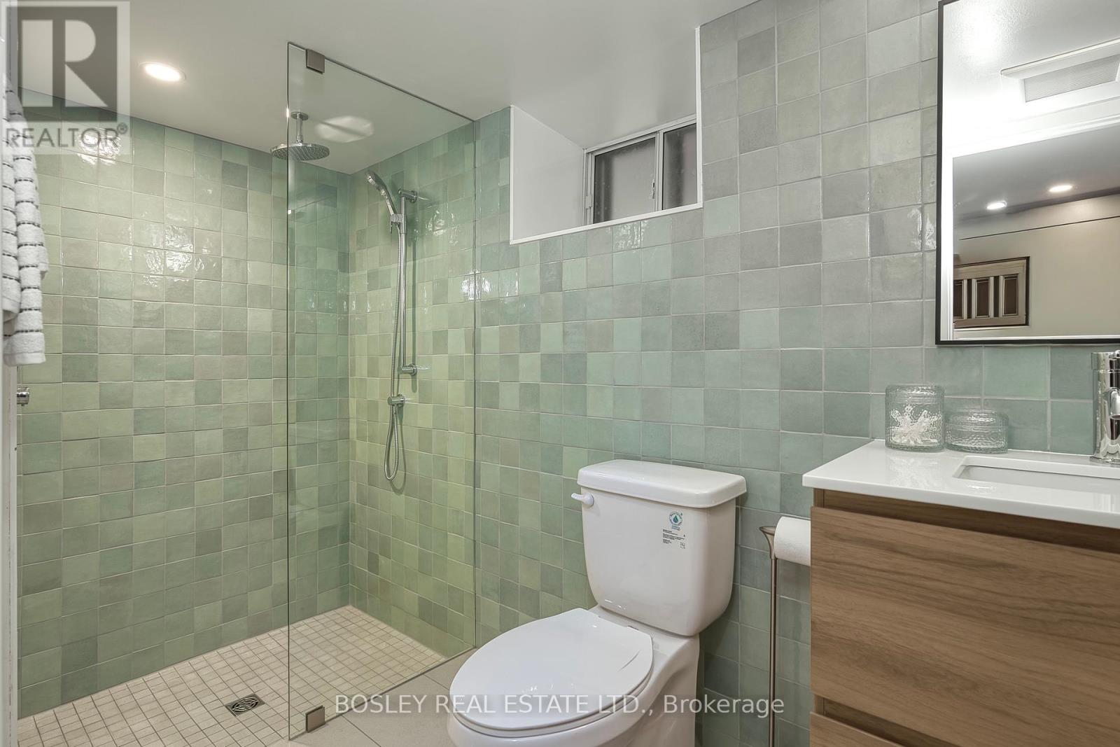 Photo 39 of 10 Herman Avenue, Toronto ON