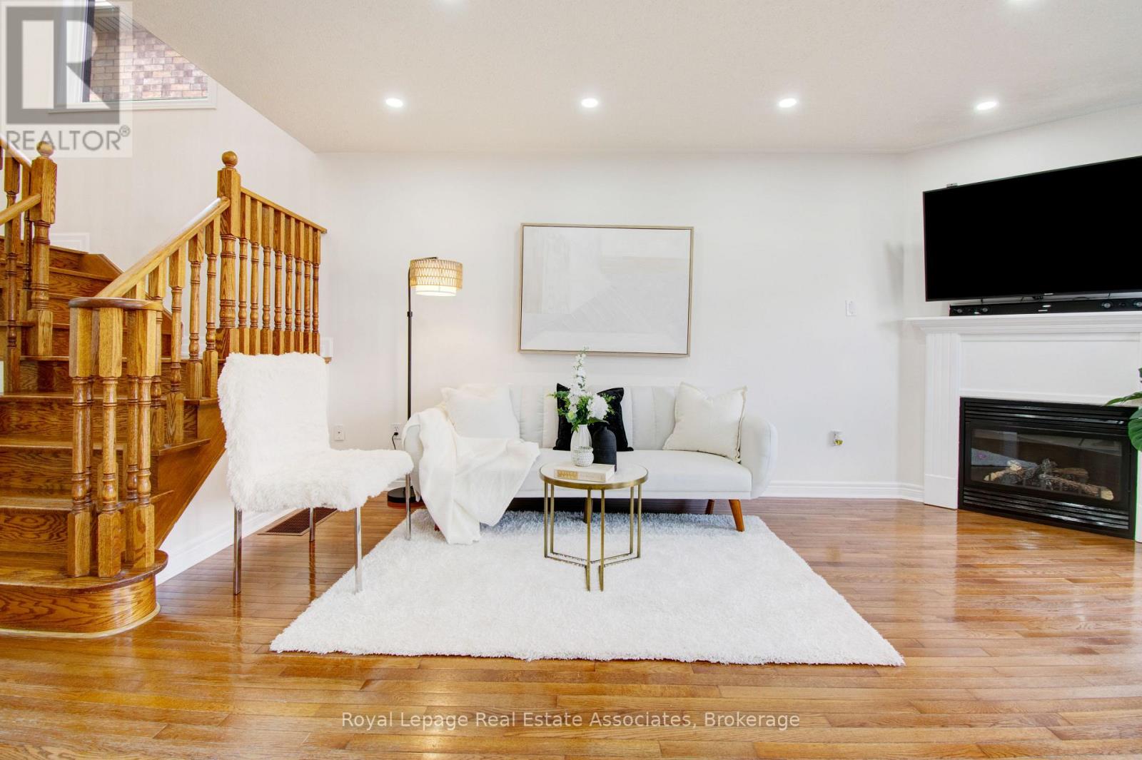 Photo 1 of 133 Sewells Lane, Brampton ON