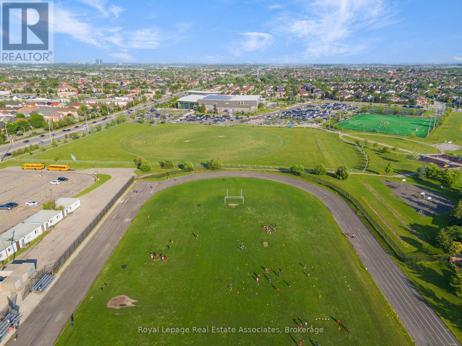 Photo 43 of 133 Sewells Lane, Brampton ON