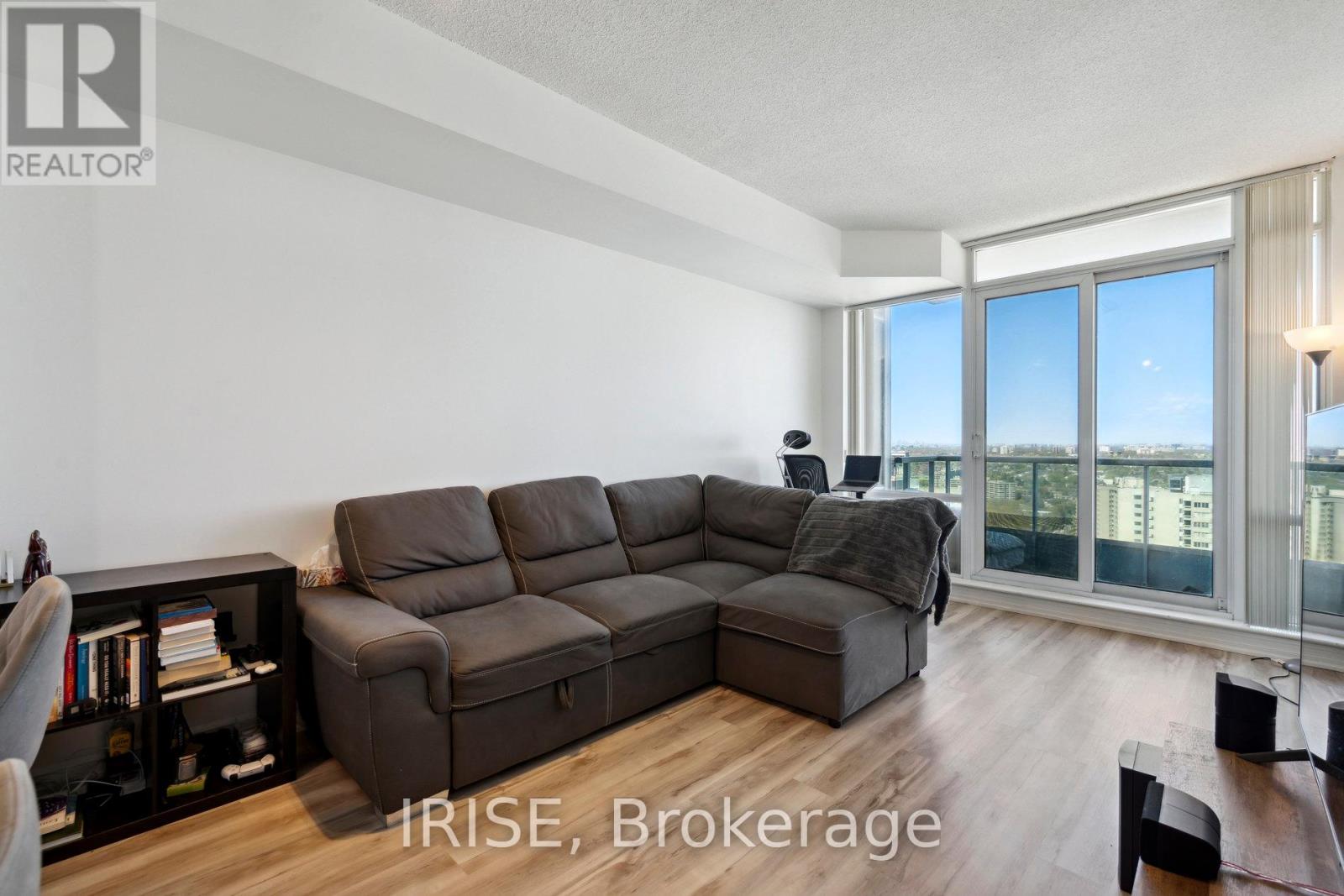 Photo 6 of 2812 1 Elm Drive W, Mississauga ON