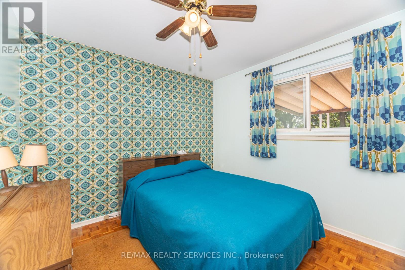 Photo 24 of 57 Esplanade Road, Brampton ON