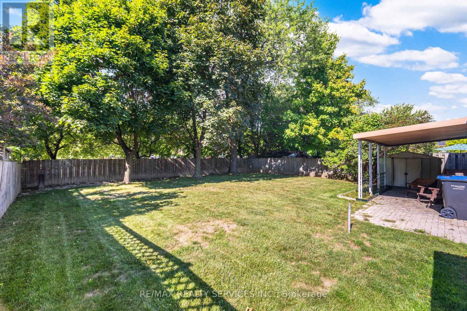 Photo 45 of 57 Esplanade Road, Brampton ON