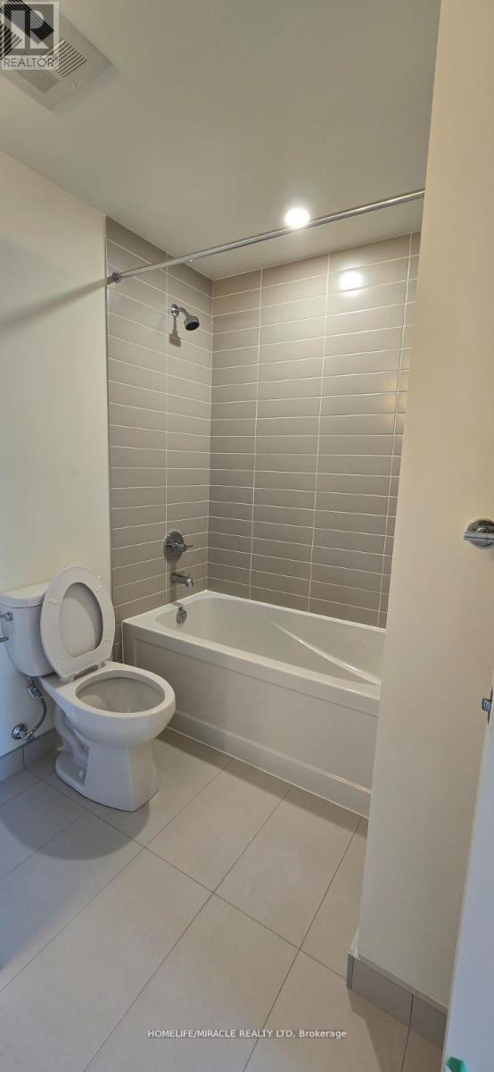 Photo 13 of 1605 335 Wheat Boom Drive, Oakville ON