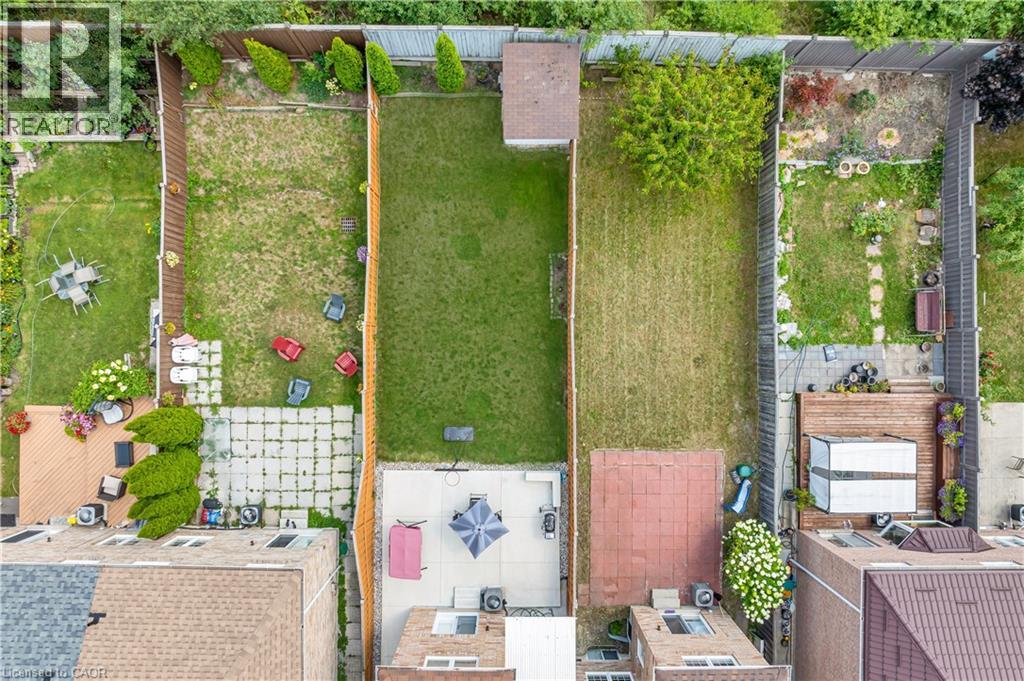 Photo 35 of 562 Orange Walk Crescent, Mississauga ON