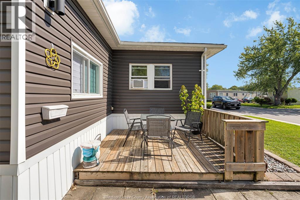 Photo 16 of 175 Neil Court, Essex ON