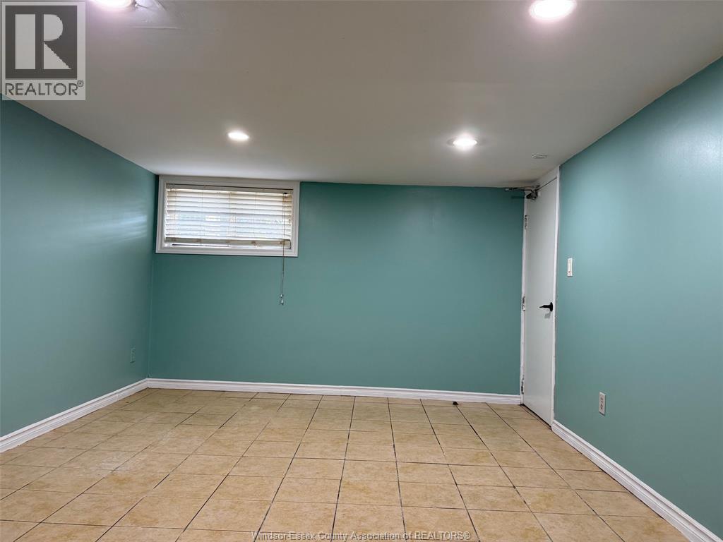 Photo 36 of 1285 Dufferin Place, Windsor ON