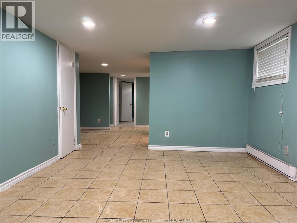 Photo 38 of 1285 Dufferin Place, Windsor ON