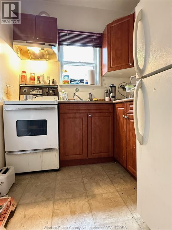 Photo 5 of 1285 Dufferin Place, Windsor ON