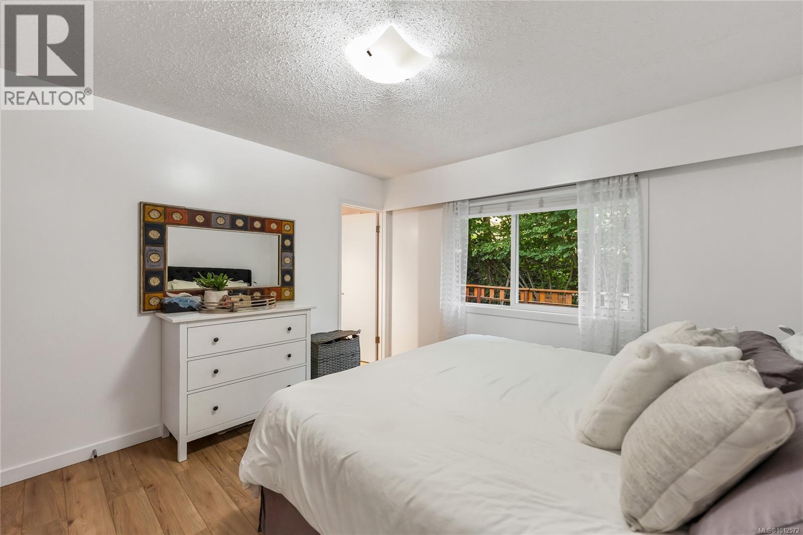 Photo 15 of 5222 Beckton Rd, Saanich BC