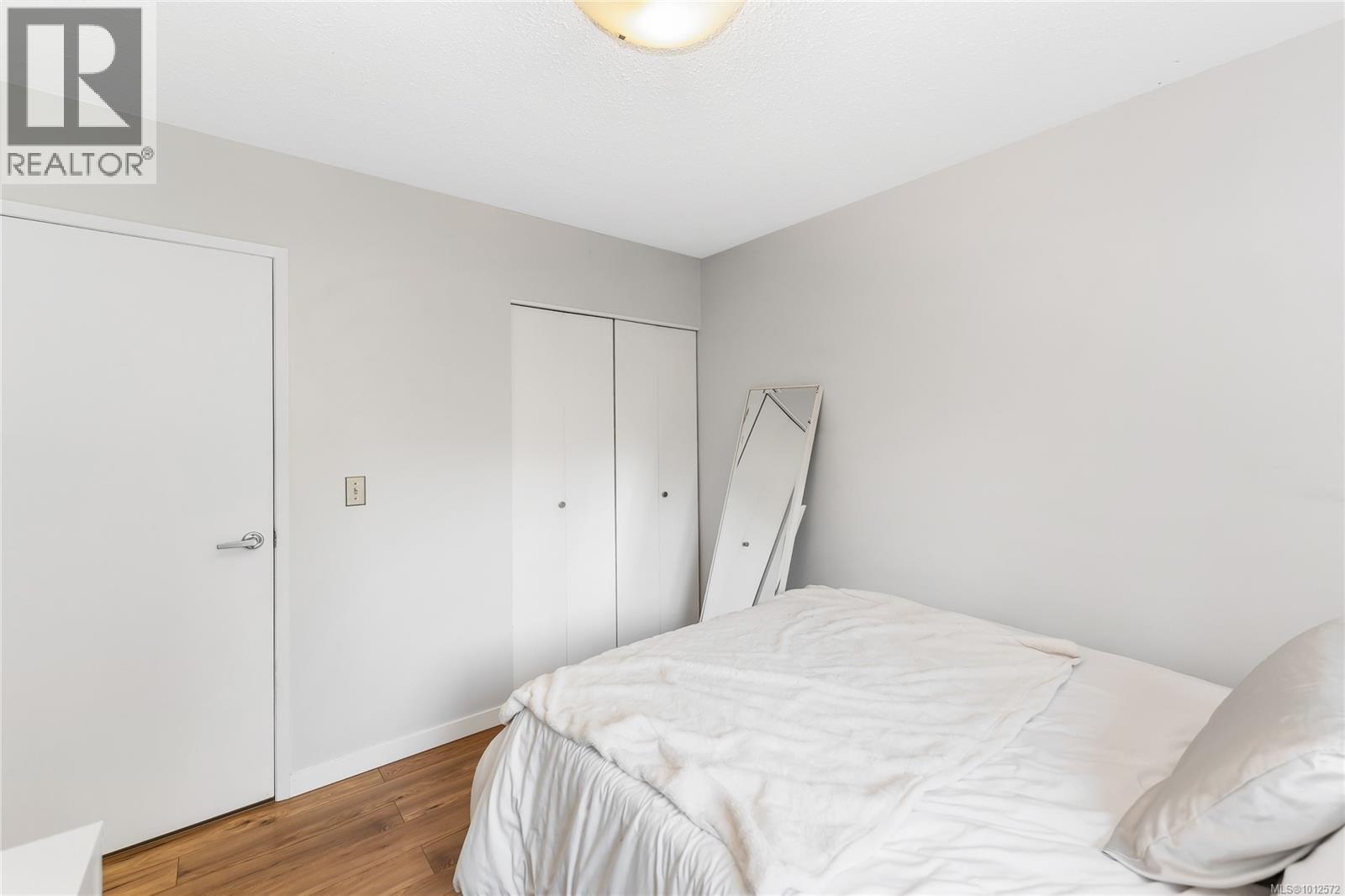 Photo 21 of 5222 Beckton Rd, Saanich BC