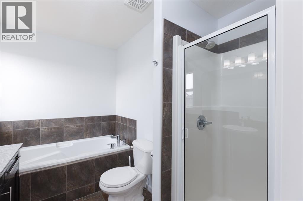 Photo 16 of 2461 Ravenswood View Se, Airdrie AB