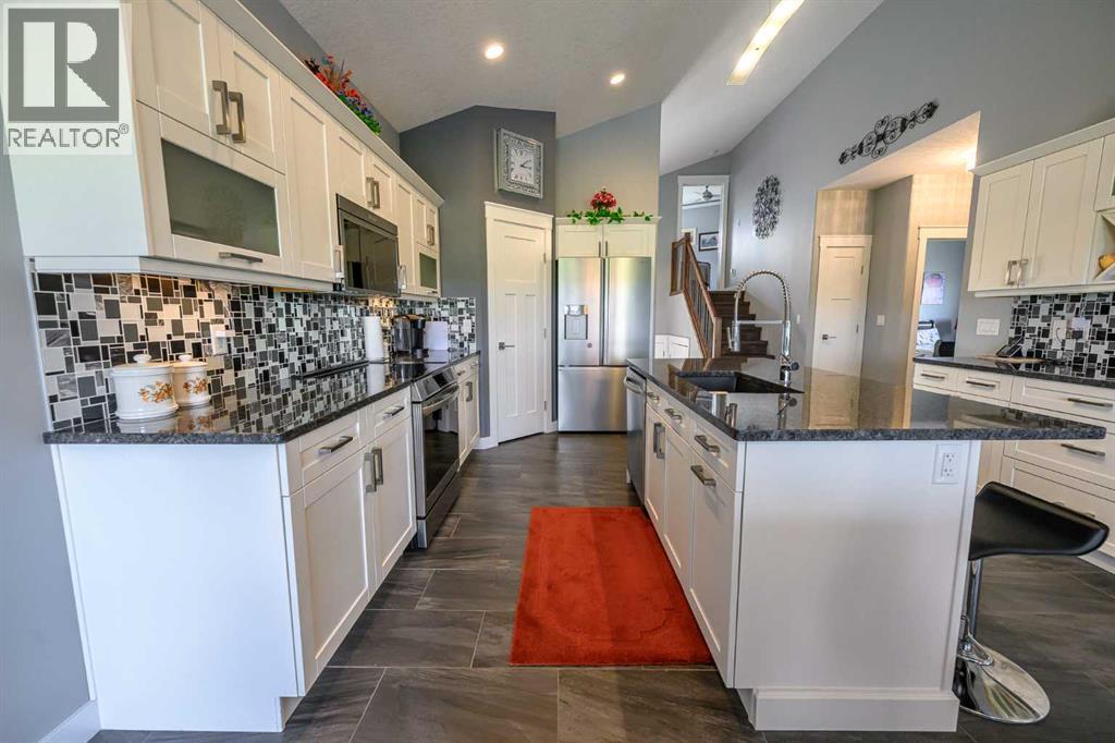 Photo 6 of 7041 85 Street, Grande Prairie AB