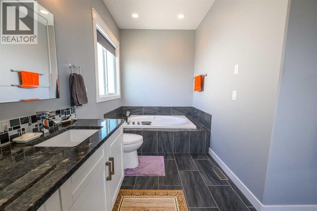 Photo 25 of 7041 85 Street, Grande Prairie AB