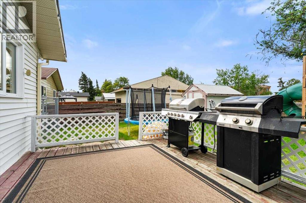 Photo 24 of 12122 94 A Street, Grande Prairie AB