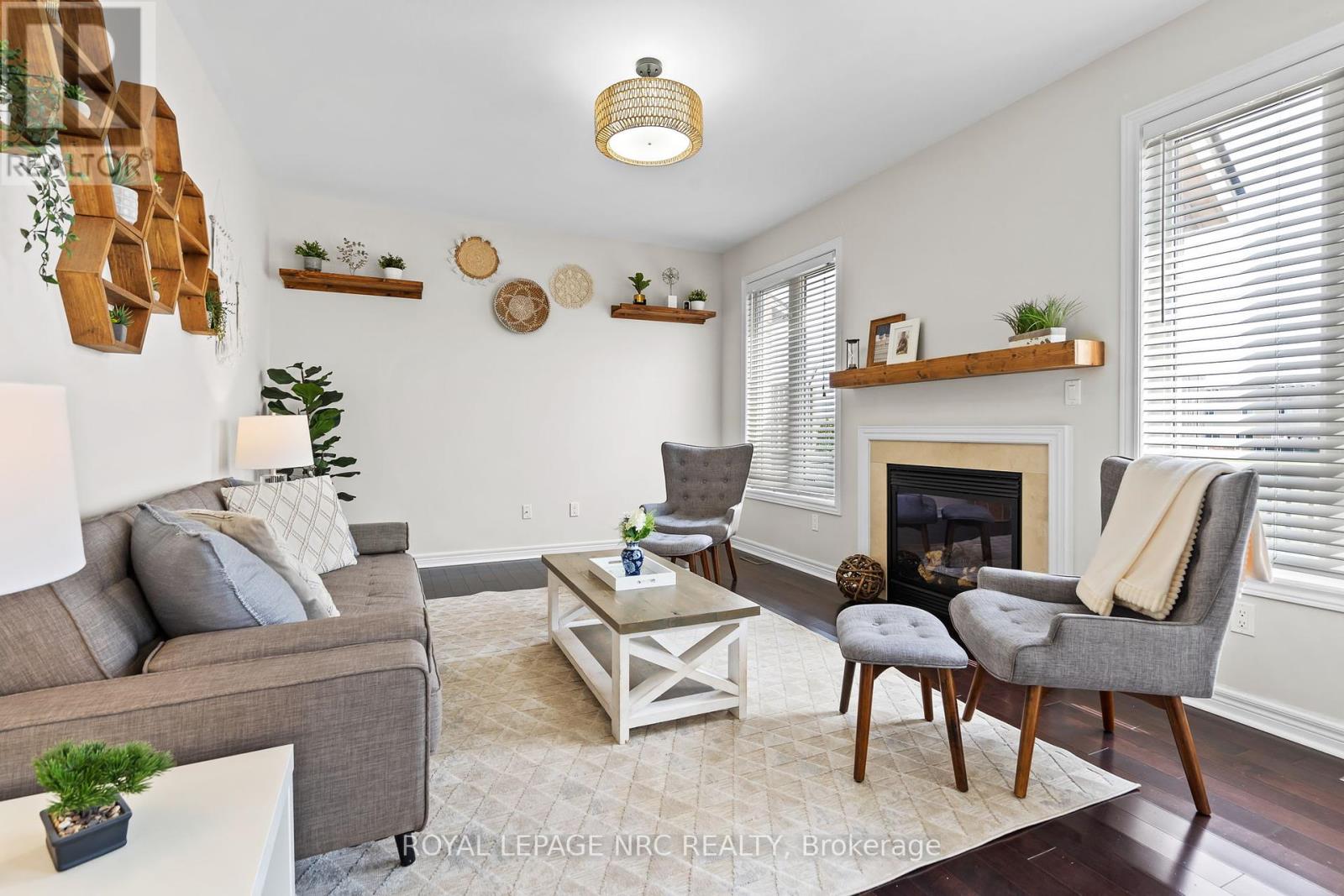 Photo 10 of 8720 Milomir Street, Niagara Falls ON