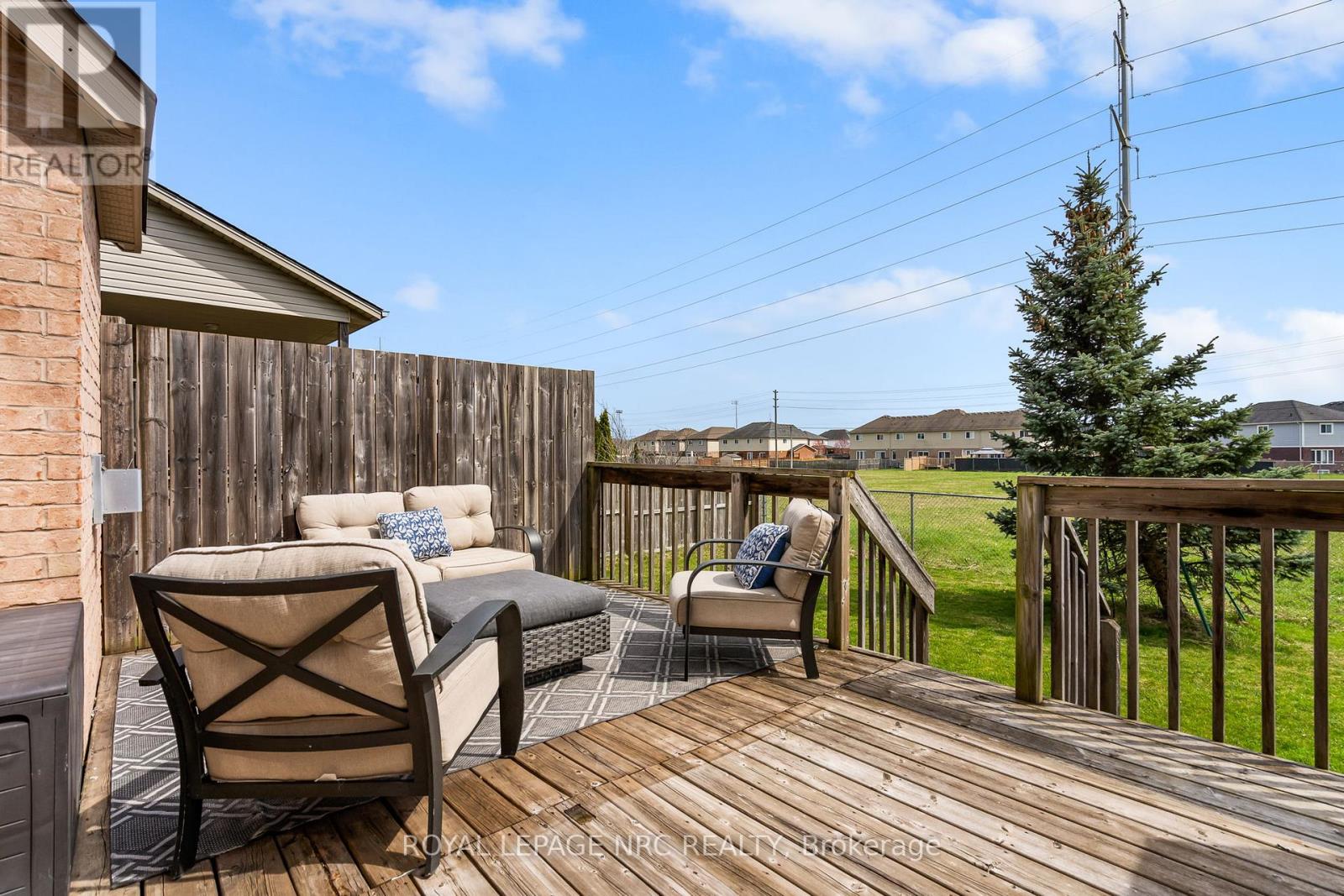 Photo 36 of 8720 Milomir Street, Niagara Falls ON