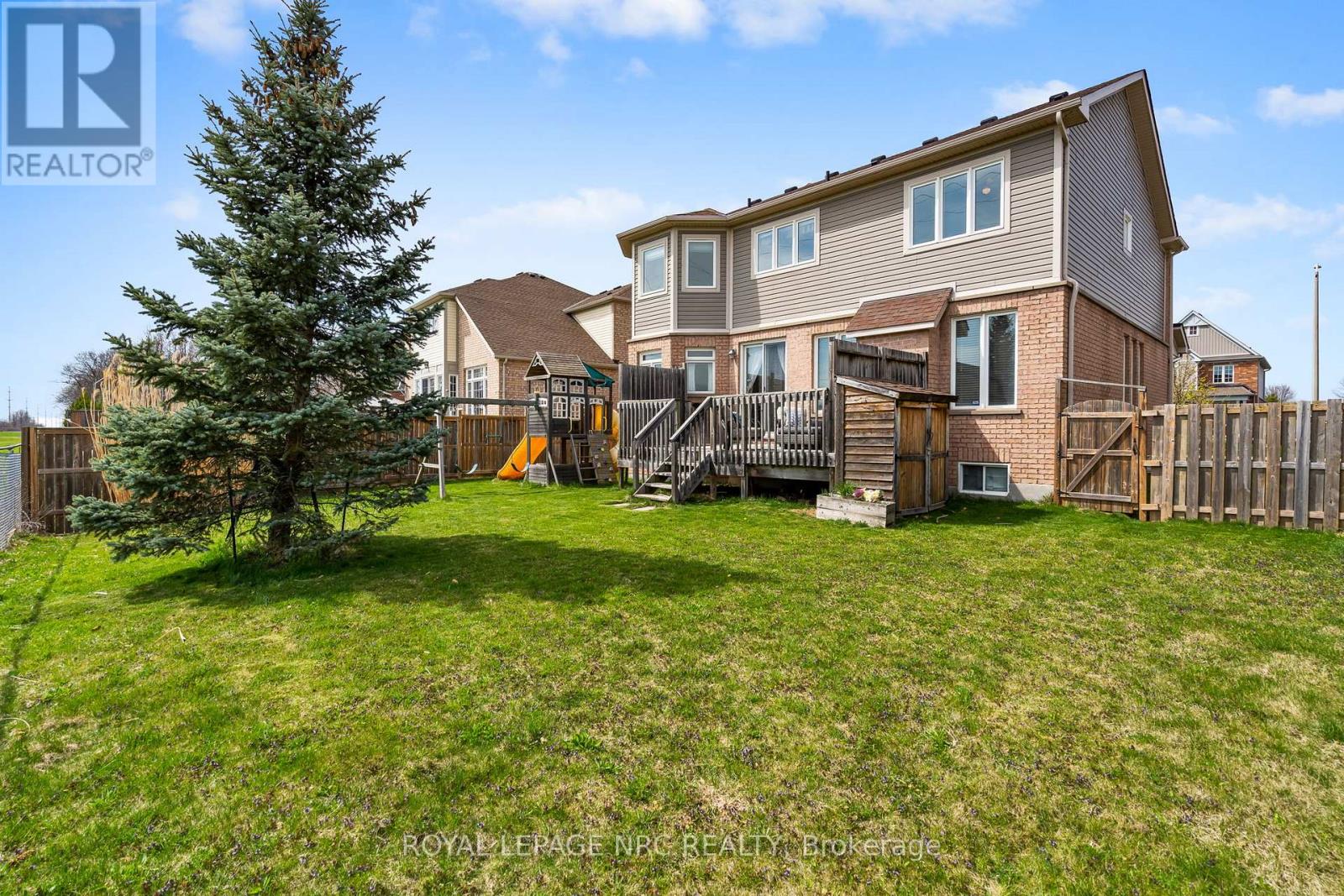 Photo 38 of 8720 Milomir Street, Niagara Falls ON