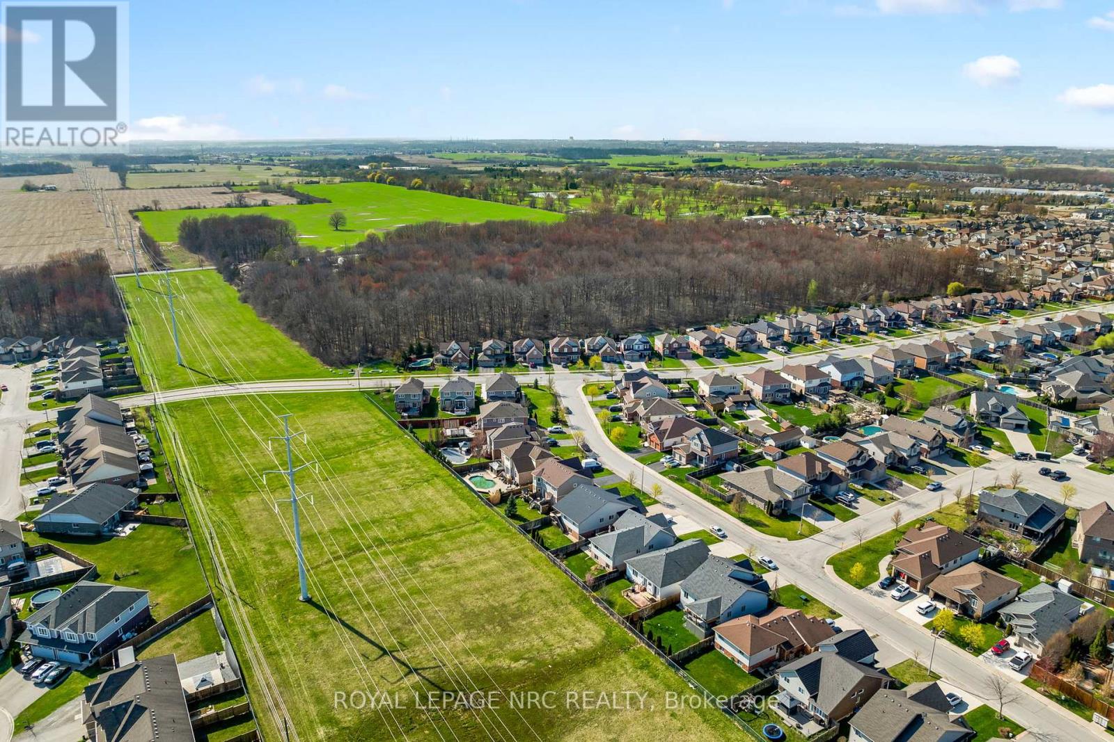 Photo 47 of 8720 Milomir Street, Niagara Falls ON