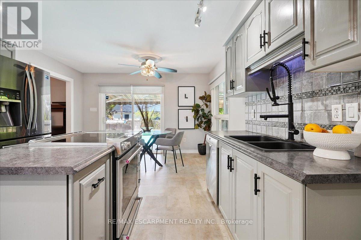 Photo 13 of 4965 Alexandra Avenue, Lincoln ON