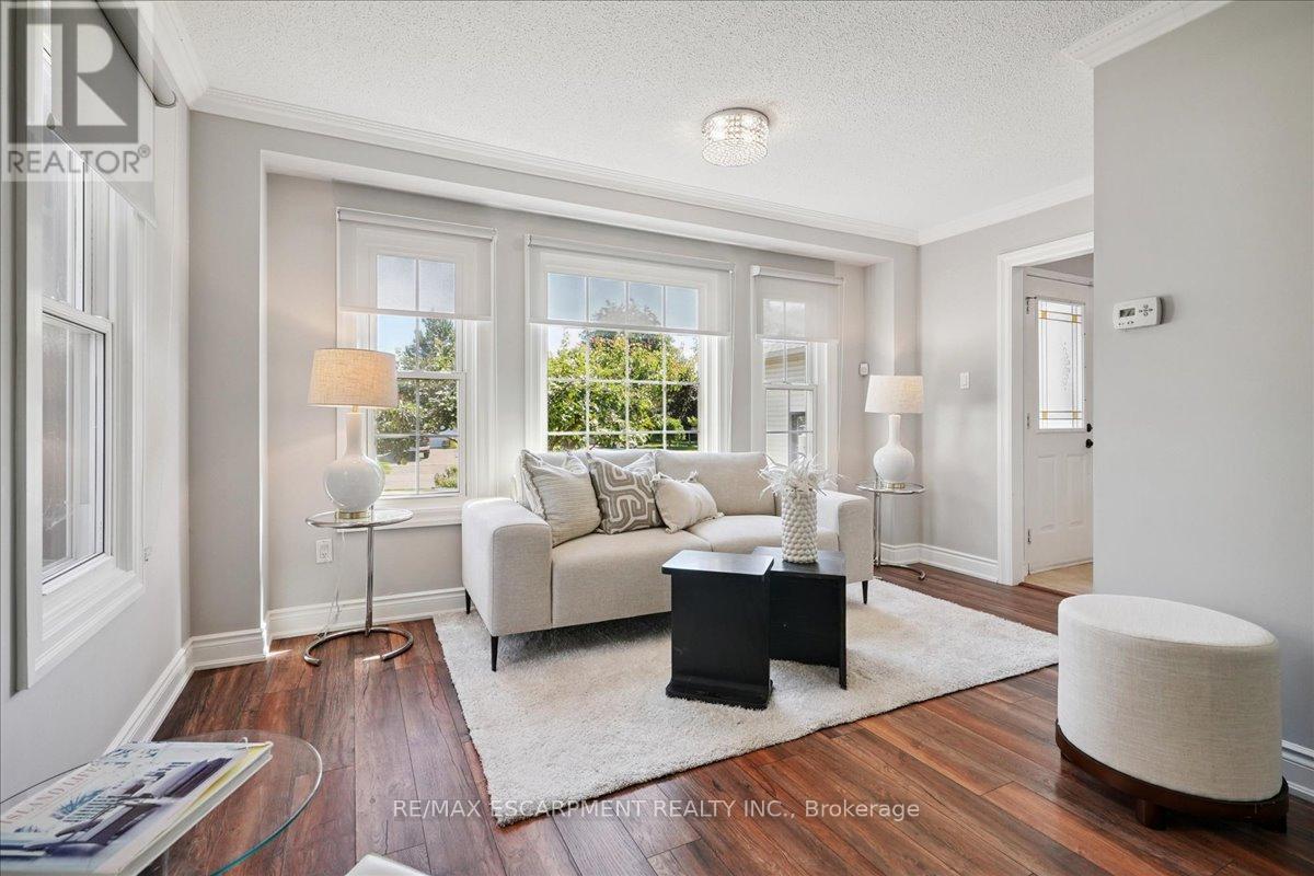 Photo 7 of 4965 Alexandra Avenue, Lincoln ON