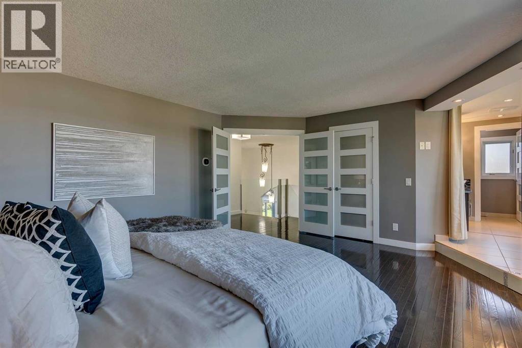 Photo 26 of 1396 Shawnee Road Sw, Calgary AB